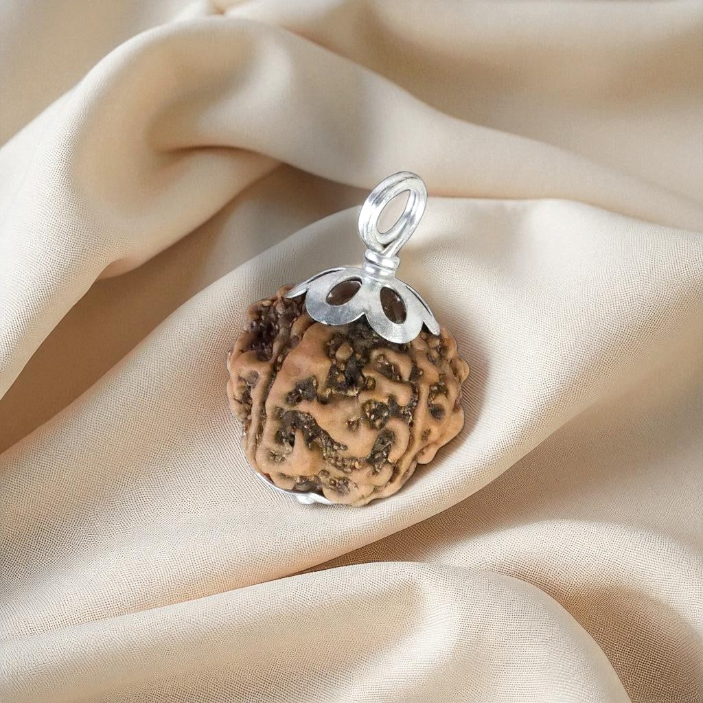 5 Mukhi Rudraksha Silver Locket