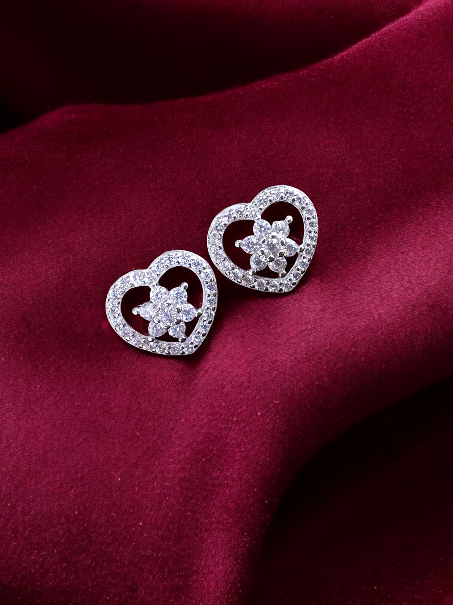 Heart Shaped Earrings - 925 silver