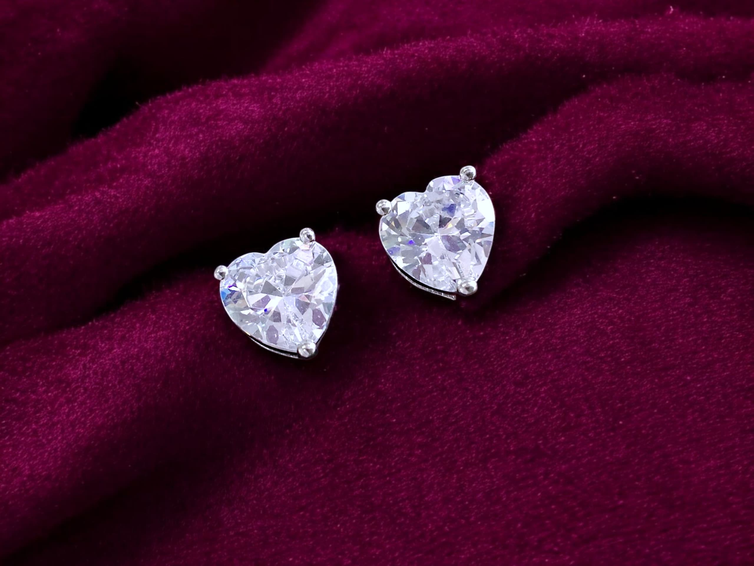 Crystal Heart Shaped Earrings - 925 silver
