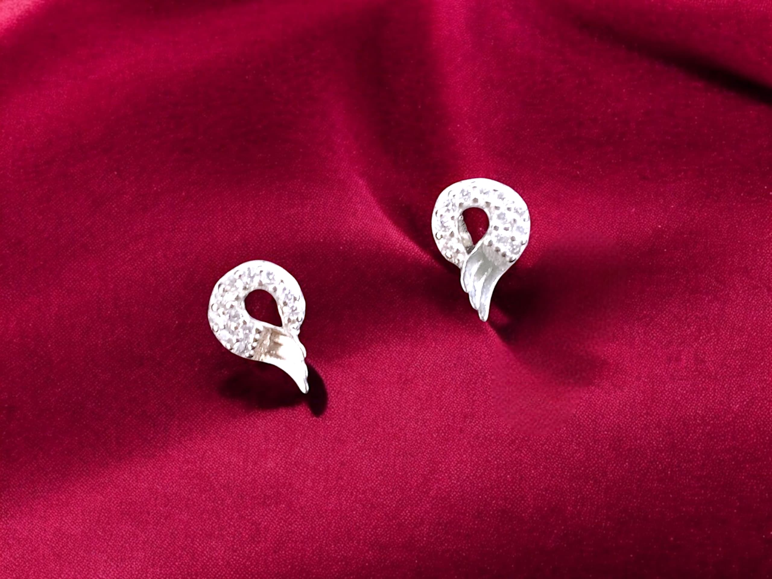 Curved Drop Earrings - 925 silver