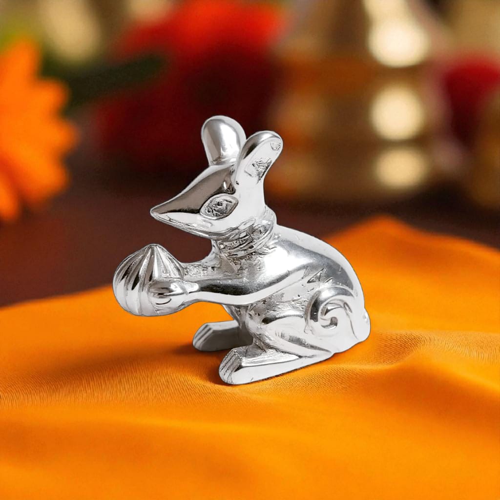 Silver Mushakraj Rat