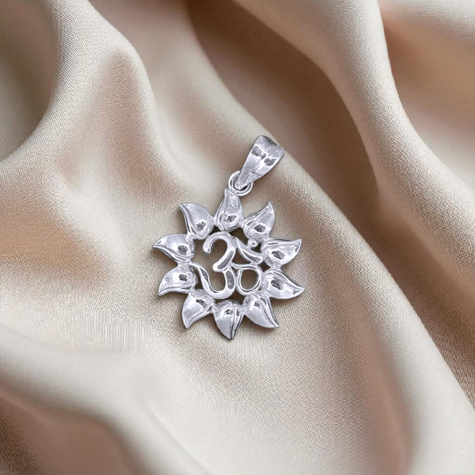 Surya Om Pendant - 925 Silver