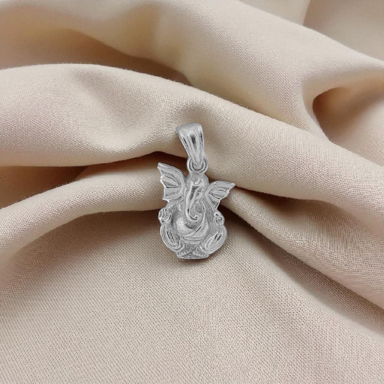 S3 Silver Ganesha Pendant