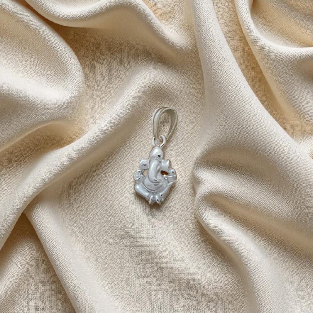 Silver Fancy Lord Ganesha Baby Pendant