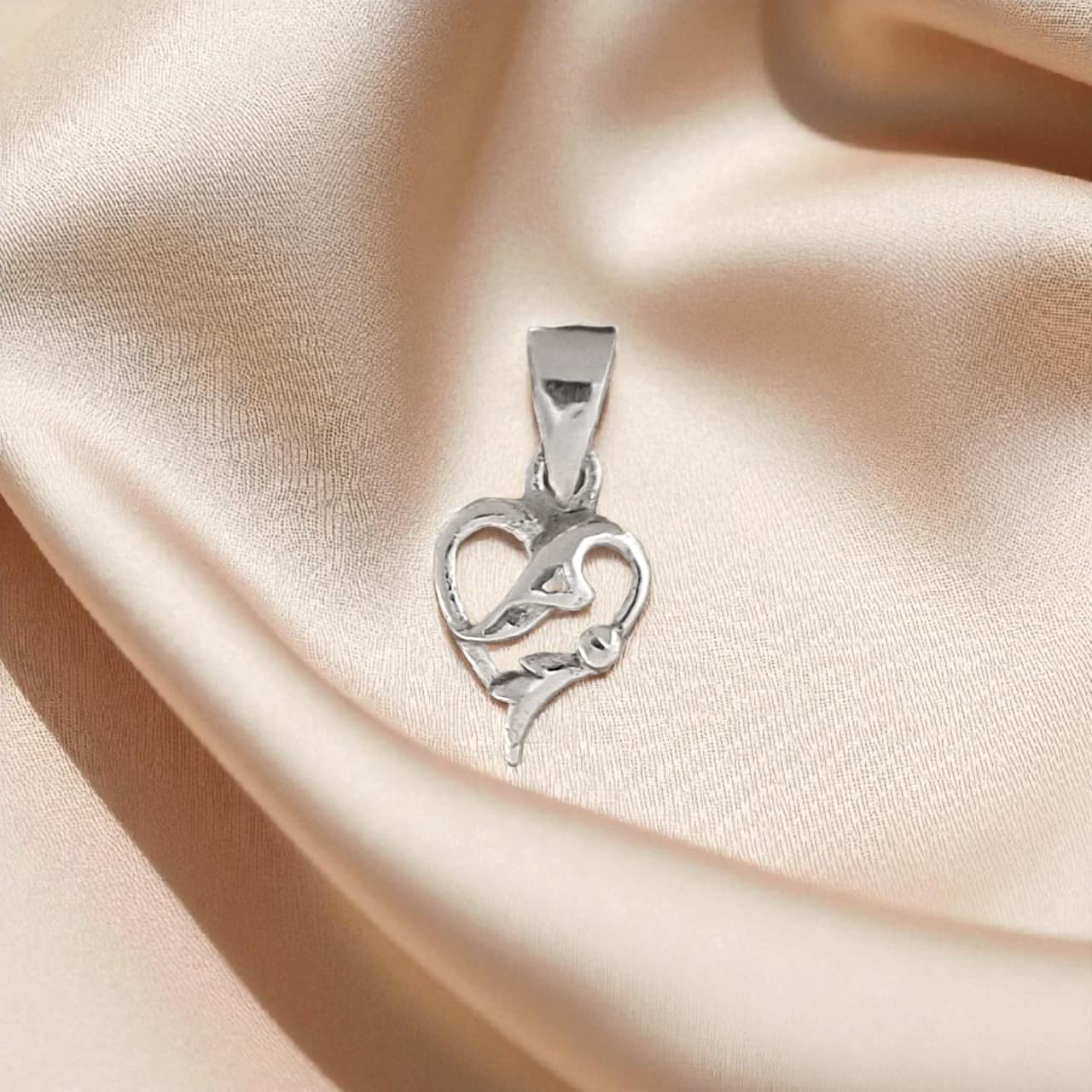 Silver Fancy Heart Pendant SS For Women