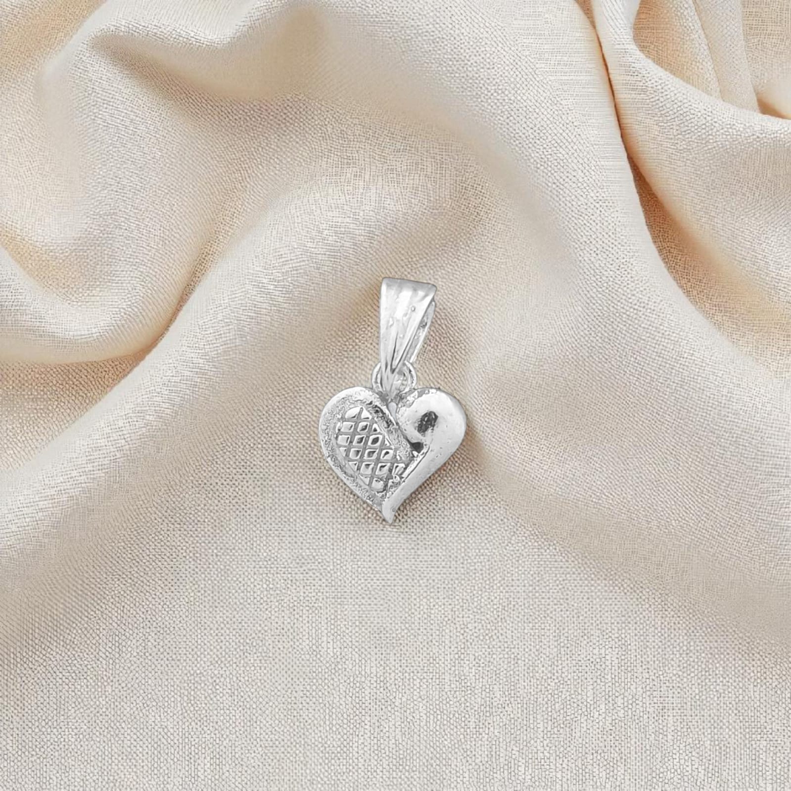 Silver Fancy Heart Pendant For Women