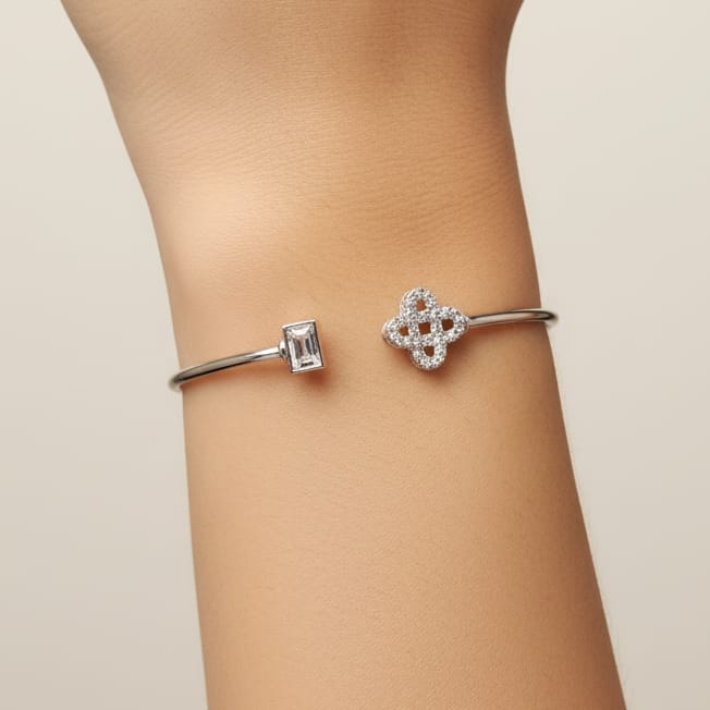 Flower Diamond Flexible Silver Bracelet/Bangle for Women