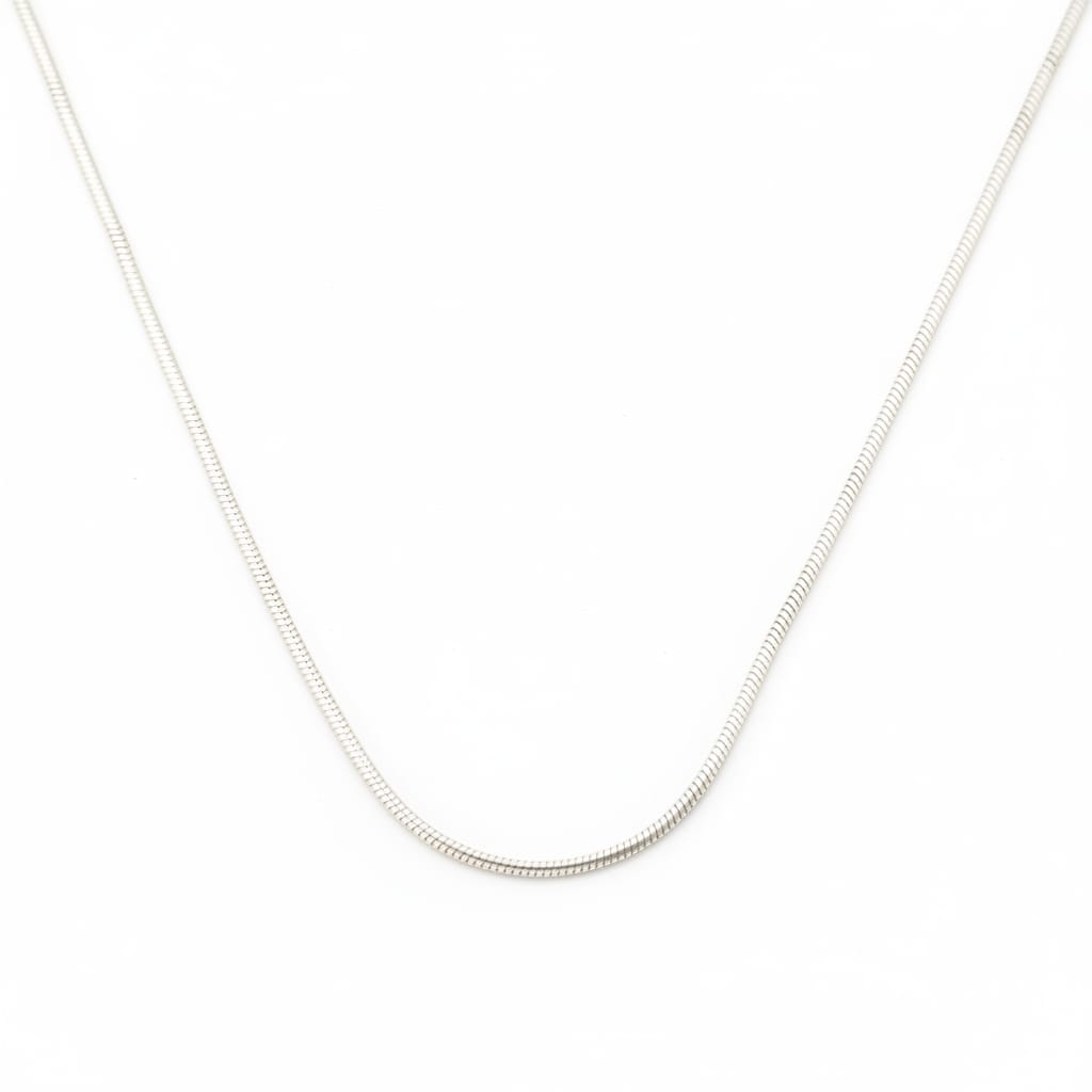 Silver sleek chain for men