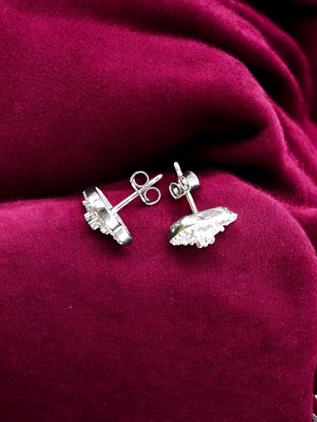 Heart Shaped Earrings - 925 silver