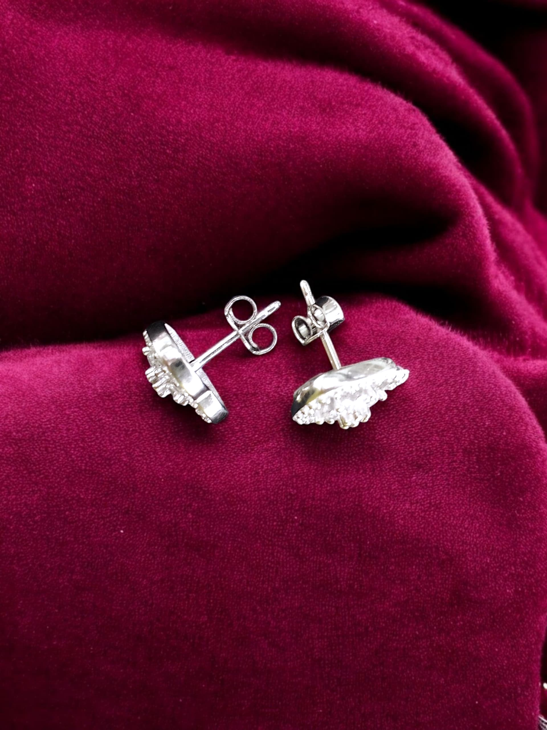 Heart Shaped Earrings - 925 silver