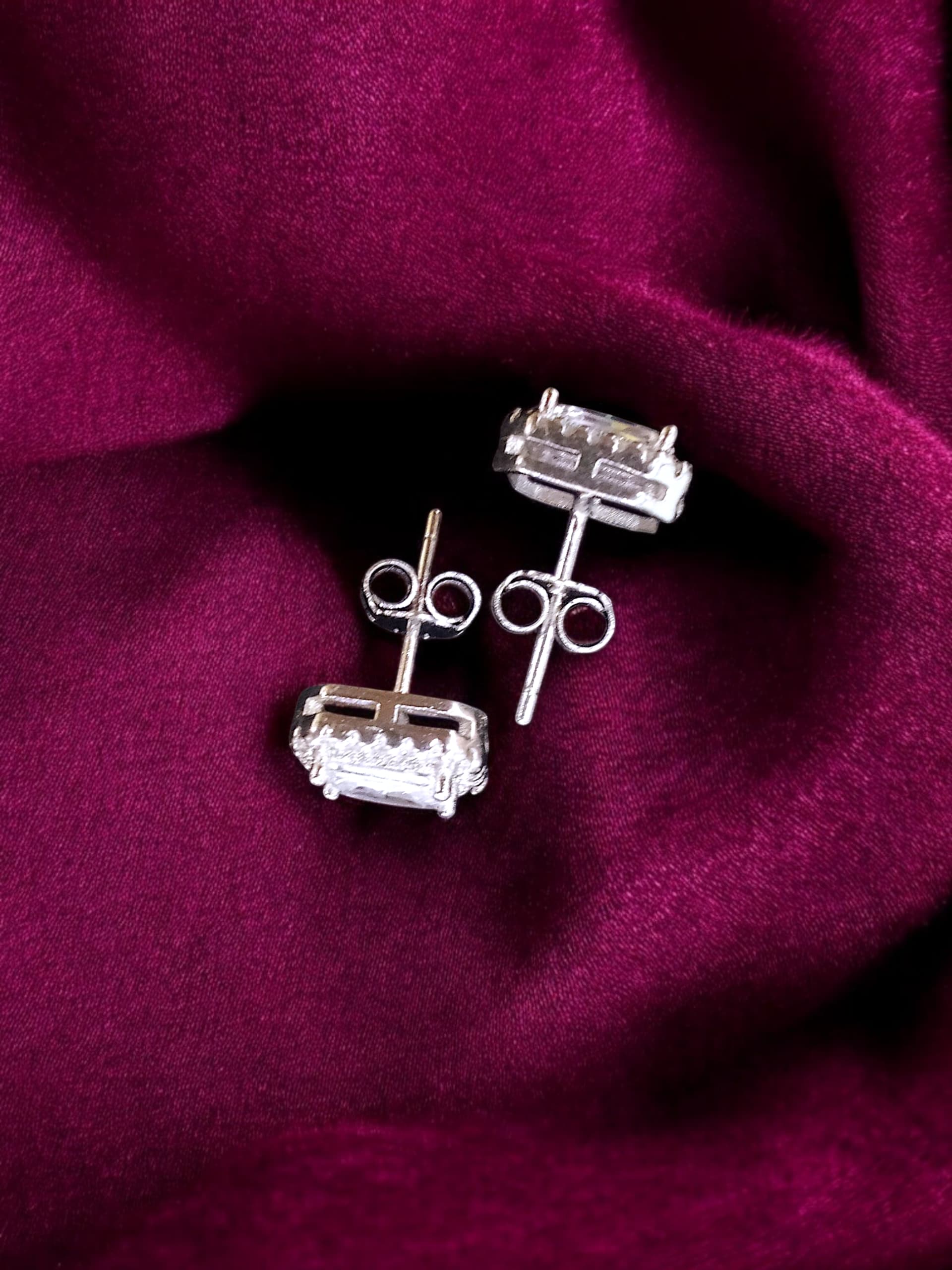 Halo Emerald Cut Stud Earrings - 925 silver