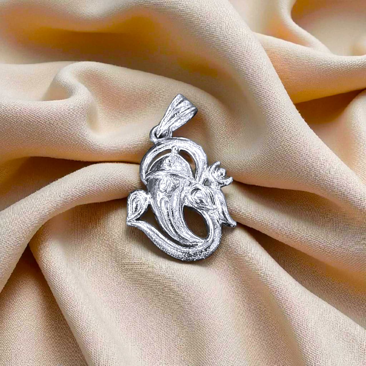 Om Ganpati Silver Pendant