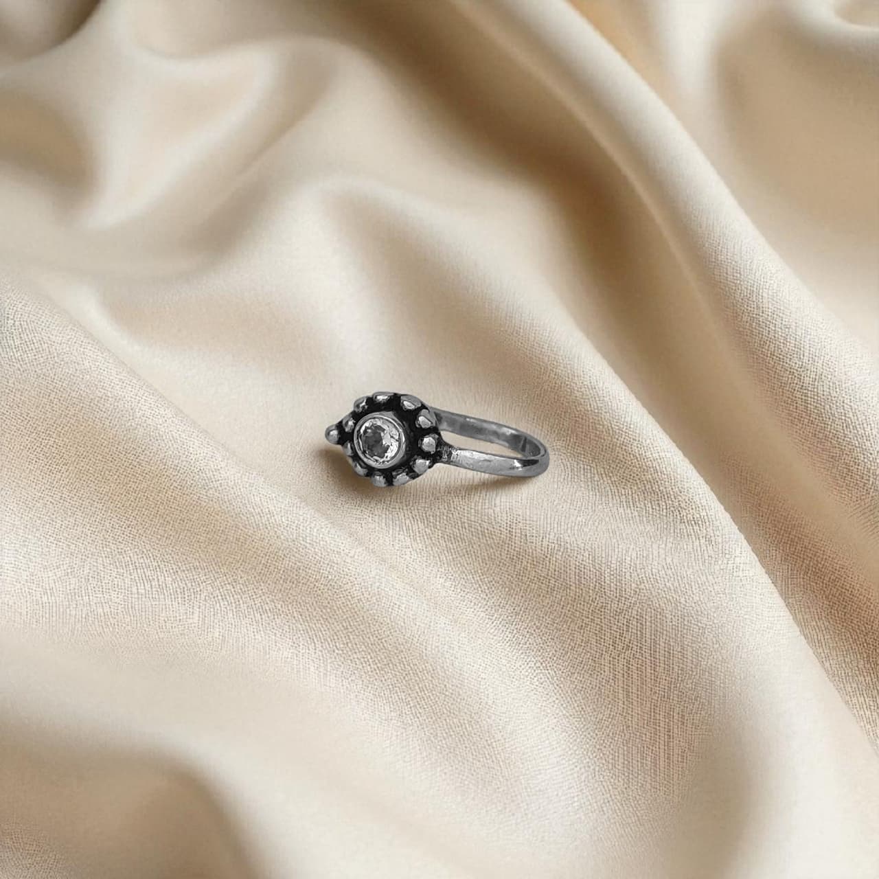 Nose Pin (Pressing) Oxidised Diamond- 925 Silver