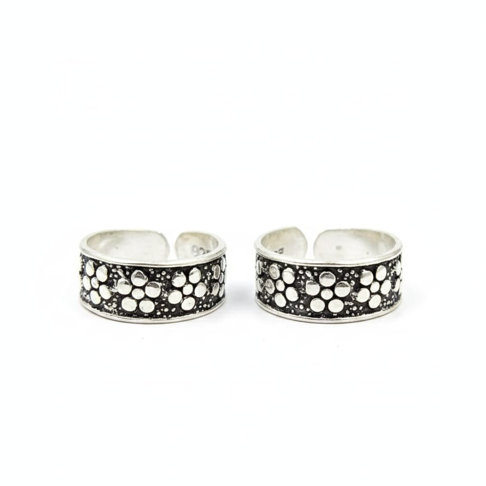 Silver Oxidised Flower Design Toe Ring of Pair-925 Silver