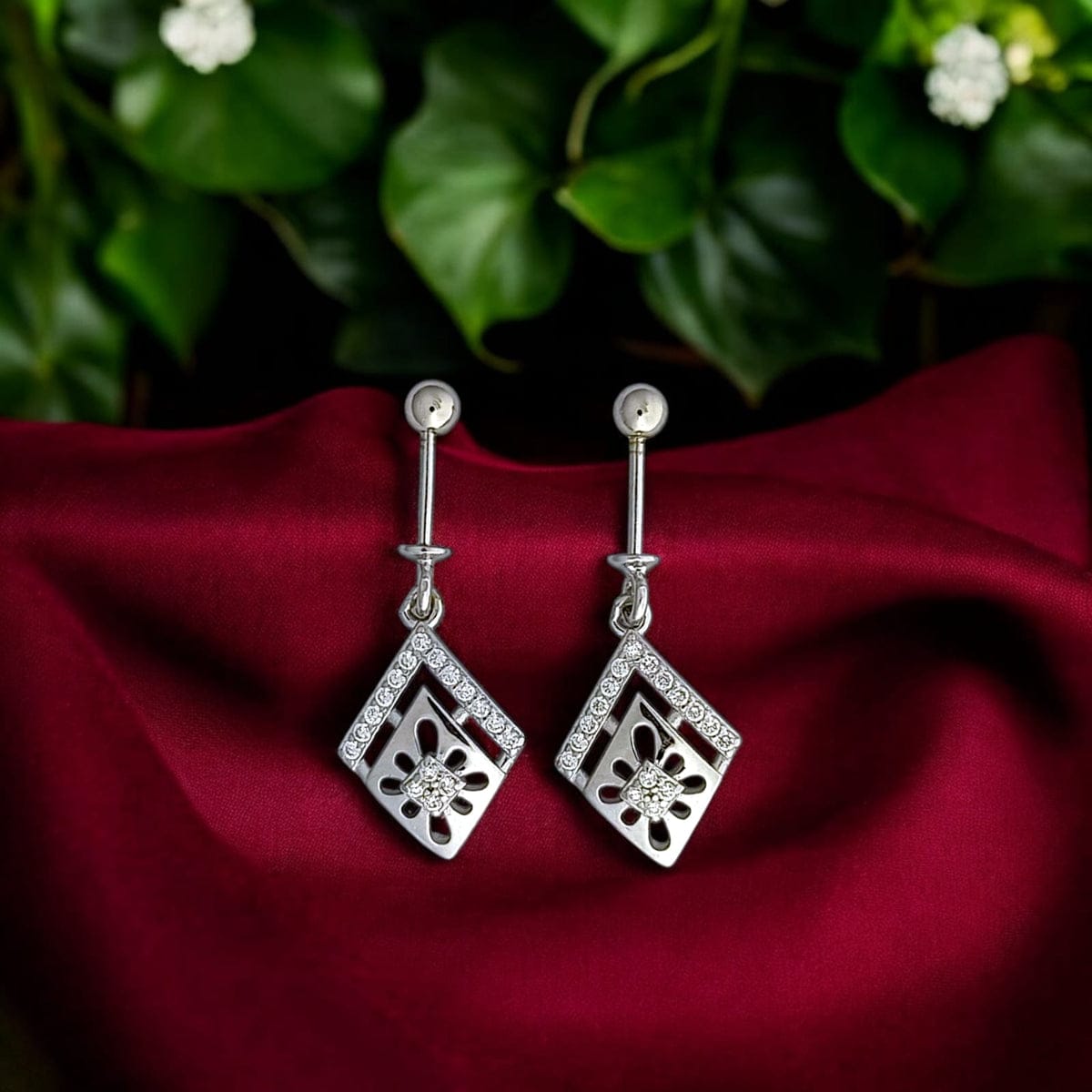 Silver Glossy Bugadi Earrings pair-925 Silver