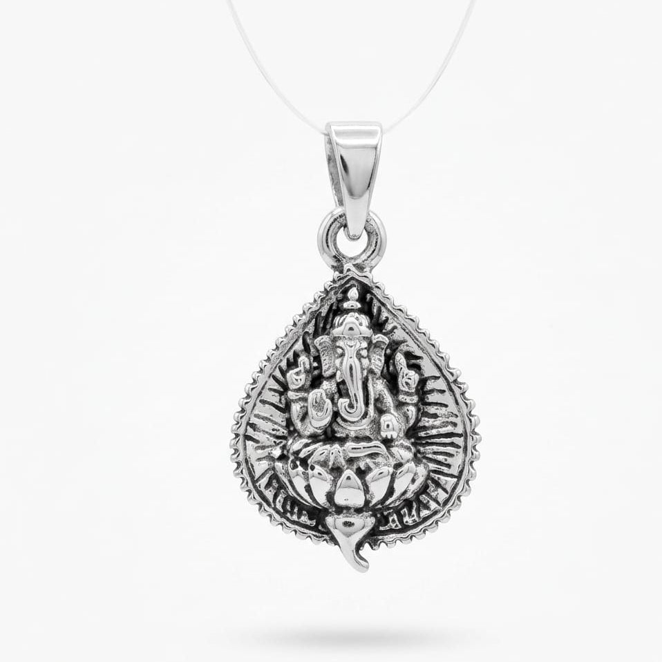 Shree Ganesha Leaf Pendant-925 Silver