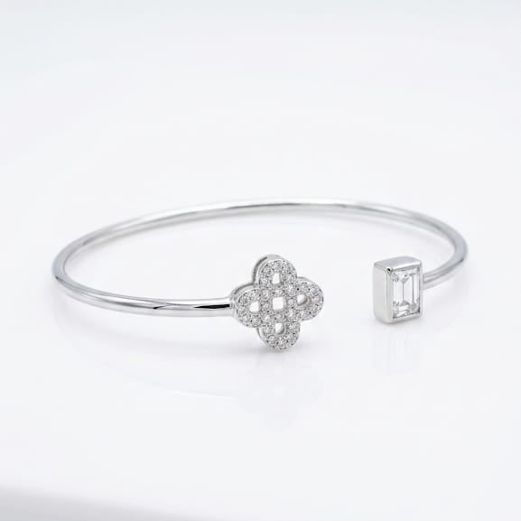 Flower Diamond Flexible Silver Bracelet/Bangle for Women